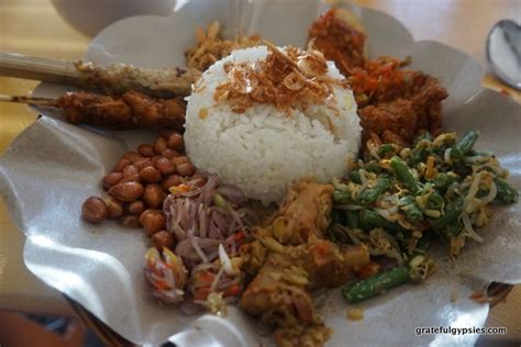 Indonesian Food - Nasi Campur | Indonesian Language Blog