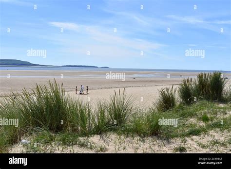 Burry Port beach east, Burry Port, Carmarthenshire, Wales Stock Photo - Alamy