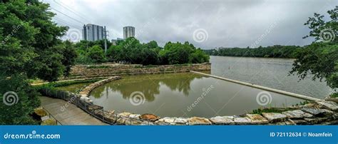 Lady Bird Lake in Austin TX Editorial Stock Image - Image of downtown ...