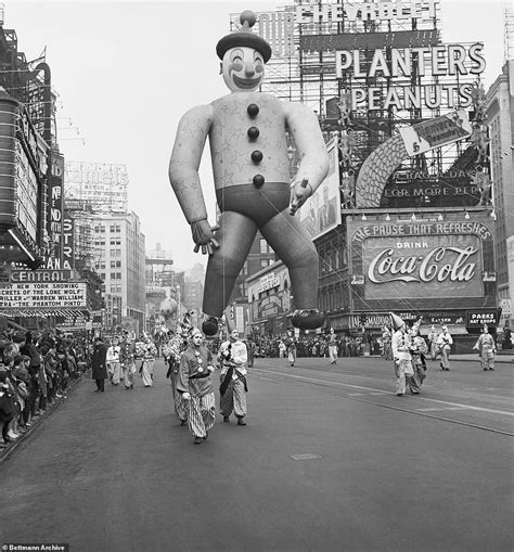 The 96-year history of Macy's Thanksgiving Day Parade in New York – Usa ...