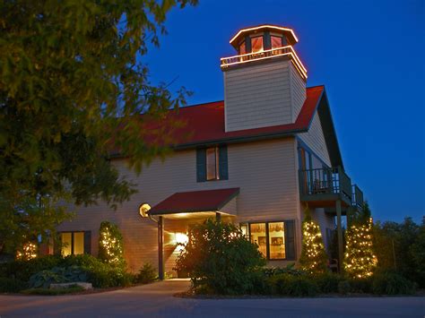 Your Autumn Escape to Door County – Where to Stay | Door County Lodging & Resorts