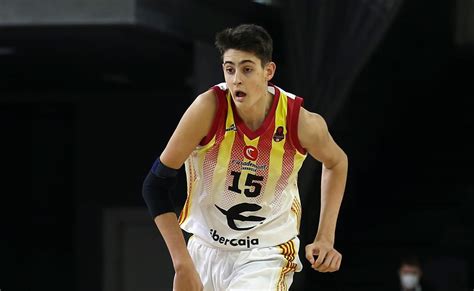 Aday Mara, el adolescente español de 2,20 que apunta a la NBA