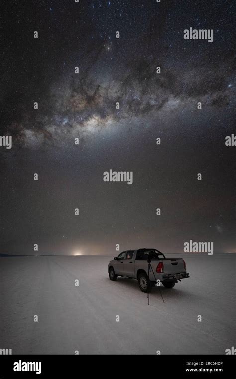 Salar de Uyuni Night Stock Photo - Alamy