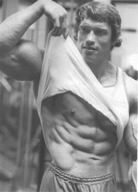 Incredible young Arnold Schwarzenegger photos (part 4/5) | PicsCrunch