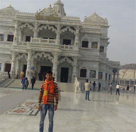 Krishna Balaram Mandir (Vrindavan) - 2021 What to Know Before You Go ...