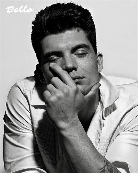 Zane Holtz – BELLO Mag