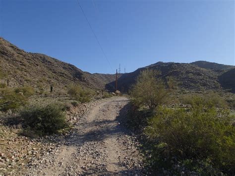 Arizona Hiking - Casa Grande Mountain Park - Radio tower trail