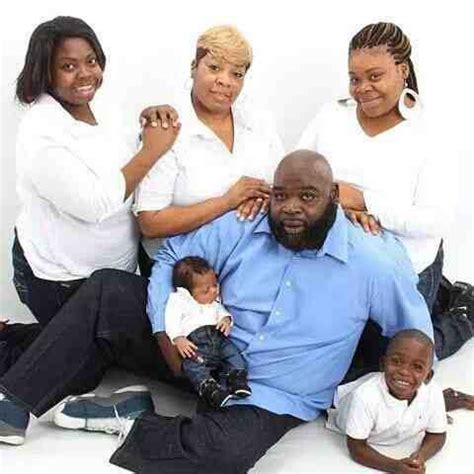 Rick Ross and his family : r/hiphop101