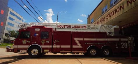 Houston (TX) Fire Department's 105-Foot Aerial Now in Service - Fire Apparatus: Fire trucks ...