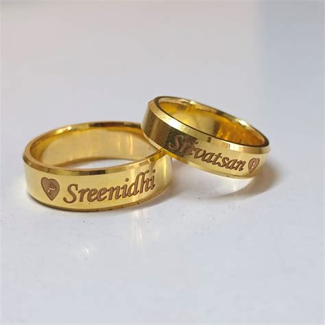 Personable Name Engraved Gold Couple Rings