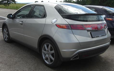 File:Honda Civic (8.Generation) rear.jpg - Wikimedia Commons