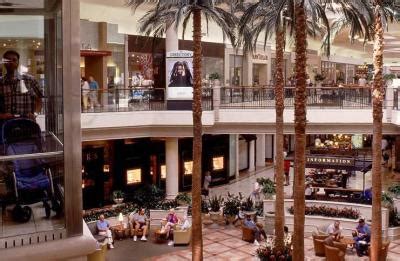 The Mall at Wellington Green in Wellington | VISIT FLORIDA