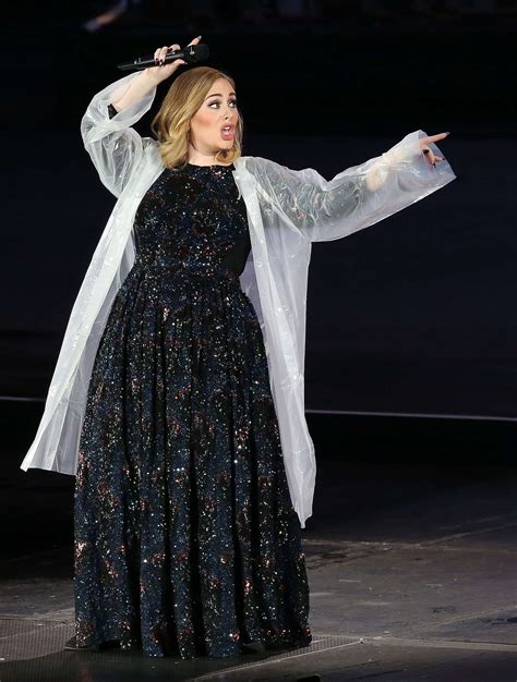 Adele: Performing live in Italy -31 | GotCeleb