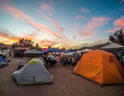 THE ULTIMATE MUSIC FESTIVAL CAMPING LIST | Festival Essentials