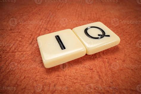 IQ intelligence quotient symbol 15991946 Stock Photo at Vecteezy