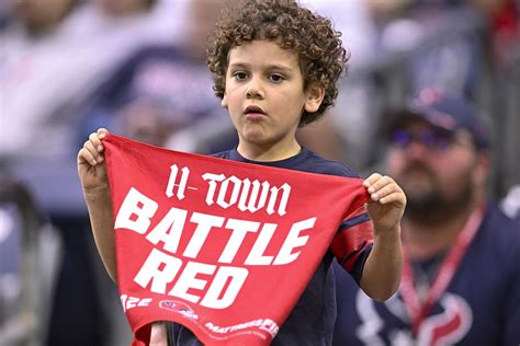 Texans News: Houston fans react to potential logo, jersey changes ...