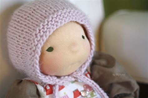 Simply Baby Bonnet, a free knitting pattern. — fig & me