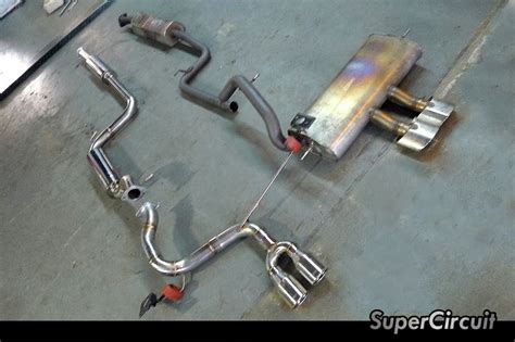 SUPERCIRCUIT Exhaust Pro Shop: Ford Focus ST (3rd Gen) Downpipe ...