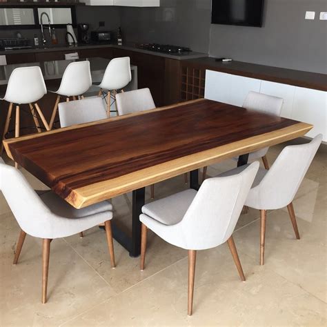 Comedor Mesa Madera Parota Moderna Diseño 2 M X 1.1m X 2 - $ 20,000.00 en Mercado Libre