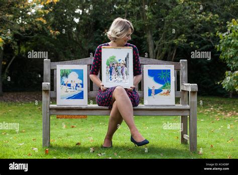 Bromley, UK. 3rd October, 2017. Auctioneer Catherine Southon poses ...