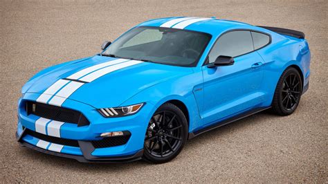 There are no boring 2017 Ford Shelby GT350 Mustangs - Autoblog | Mustang shelby, Ford mustang ...