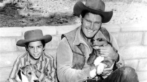 Johnny Crawford, Young Star of ‘The Rifleman,’ Dies at 75 – The Hollywood Reporter