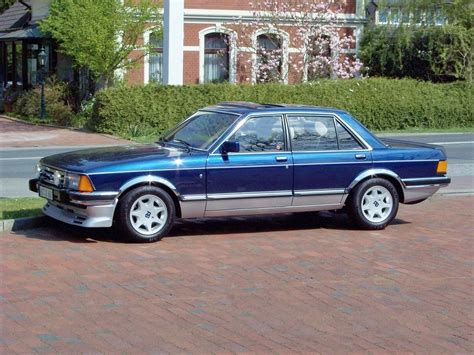 Ford Granada Ghia - Information and photos - MOMENTcar