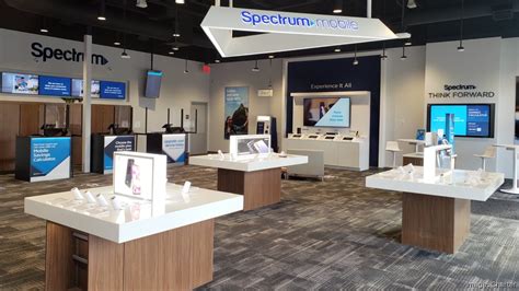 Spectrum opens new store in Hilo - Pacific Business News