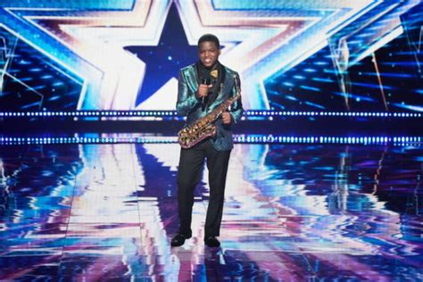 Sensational Saxophonist Avery Dixon Puts on a Show in 'AGT All-Stars' Early Release