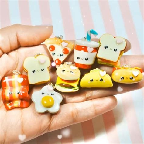 Kawaii Food Charms Video Tutorial [Video] | Clay crafts, Polymer clay crafts, Diy clay crafts