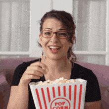 Eating Popcorn Gif - GIFcen