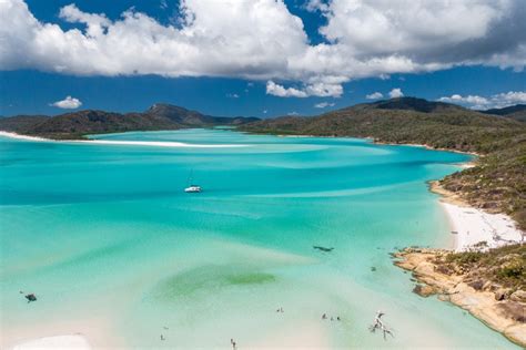 Guide to the Whitsunday Islands - Tourism Australia