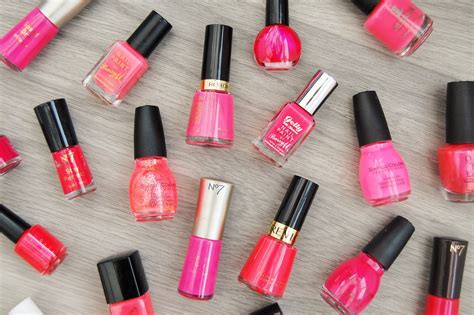 Beauty Box: Nail Polish Collection Series - Bright Pinks!