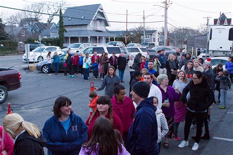 Back Door Donuts is back! - Vineyard Visitor