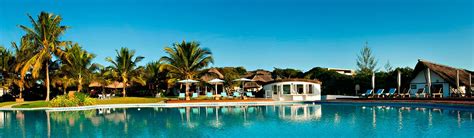 beach-lodge | Beach lodging, Mozambique beaches, Coastal towns