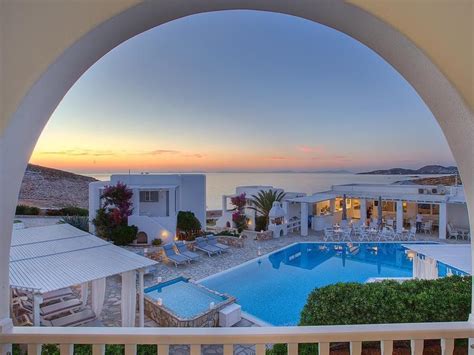 Minois Village Hotel Suites and Spa in Paros Island - Room Deals ...