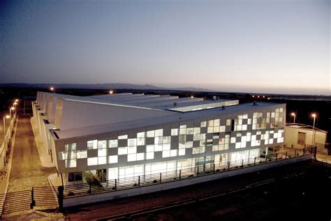 Paykar Bonyan Panel Factory / ARAD (Architectural Research And Design) | ArchDaily