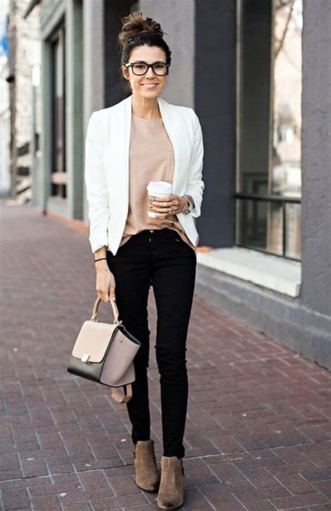 25 Professional Office Wear Outfits Ideas For You - Instaloverz