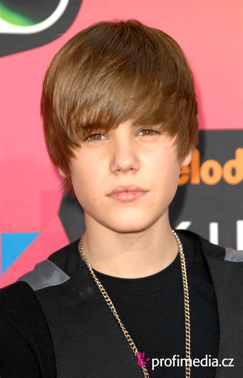 justin bieber new haircut | Justin Bieber 2011