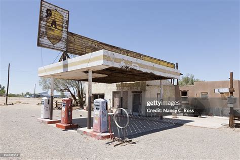 Abandoned Gas Station On Route 66 Desert High-Res Stock Photo - Getty ...