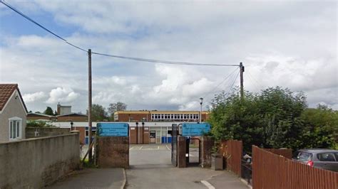 Tuberculosis case linked to Blackwood school - BBC News