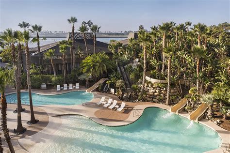 8 Best Hotels Near SeaWorld San Diego: All Wallet-Friendly