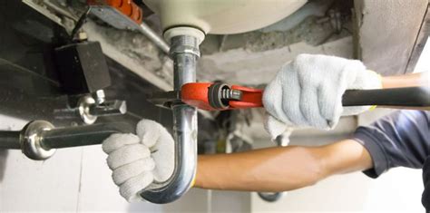 In Need Of Leaking Pipe Repair Services? Here’s What You Need To Do – Plumbing & Electrician