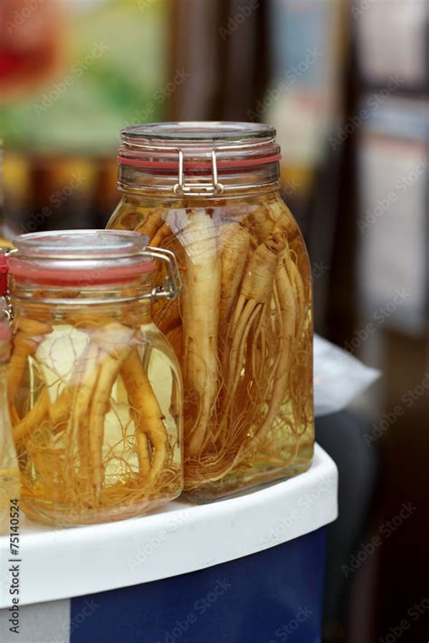 Extract of ginseng root Stock Photo | Adobe Stock