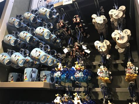 2018 Walt Disney World Merchandise ~ First Look!