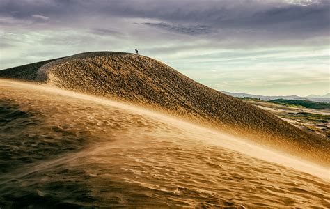 Wild place: Tottori Sand Dunes, Japan - Discovery