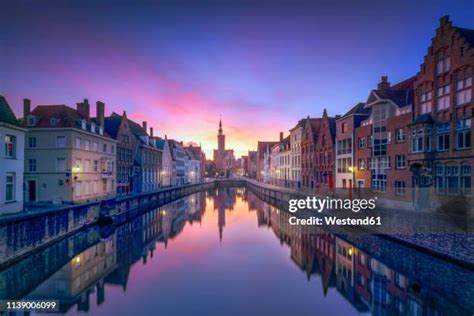 2,789 Bruges Canal Stock Photos, High-Res Pictures, and Images - Getty ...