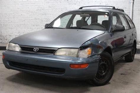 Buy used 95 Toyota Corolla DX in Evanston, Illinois, United States