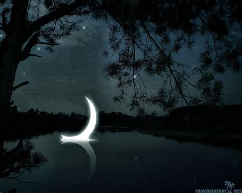 [16+] Crescent Moon Wallpapers | WallpaperSafari