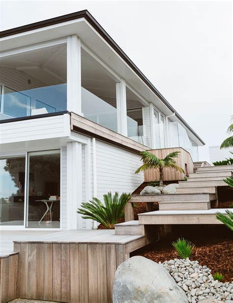 10+ Modern Beach House Exterior – DECOOMO